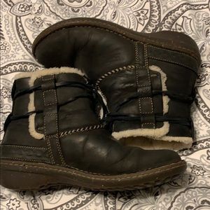 Women’s Size 8 Black Ugg Booties